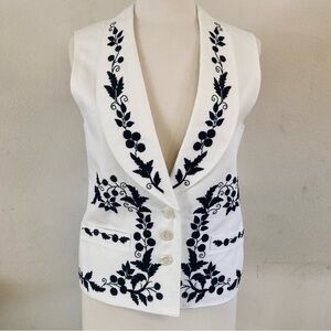 Fantastically Beautiful Rare Embroidered VintageVest Size 8
